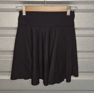 Black Flared Mini Skater Skirt – Solid Black – Size S